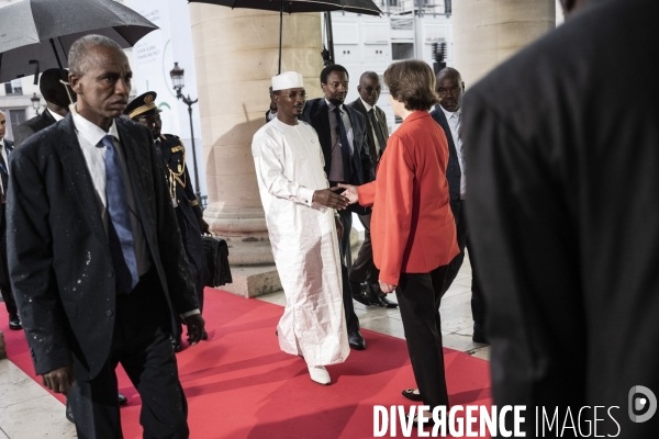Sommet pour un nouveau pacte financier mondial
