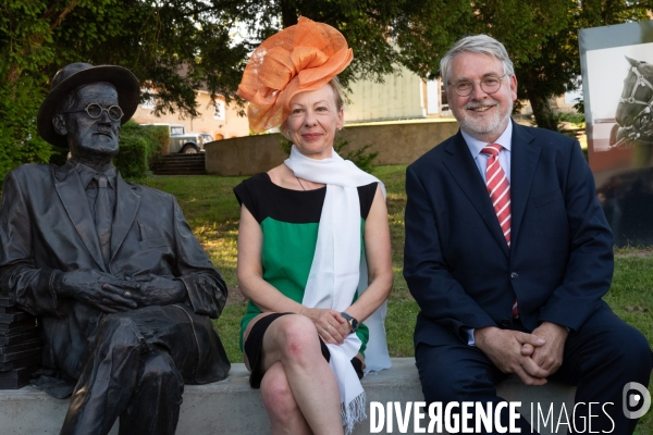 Inauguration de la statue de James Joyce.