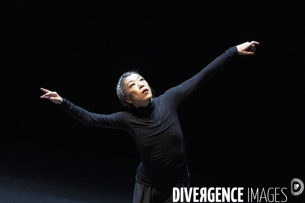 Pierrot Lunaire / Lost in dance - Saburo Teshigawara - Rihoko Sato - Ensemble Intercontemporain