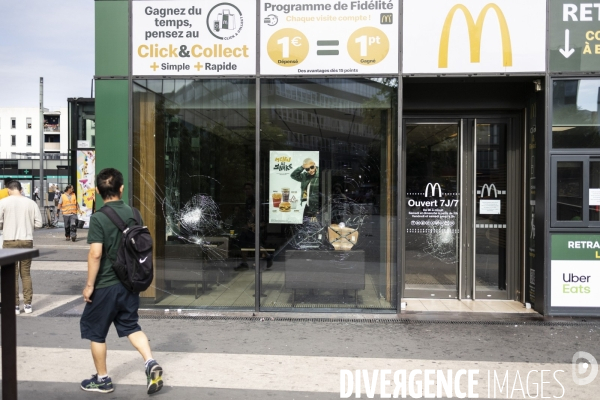 Magasins devalises a Montreuil