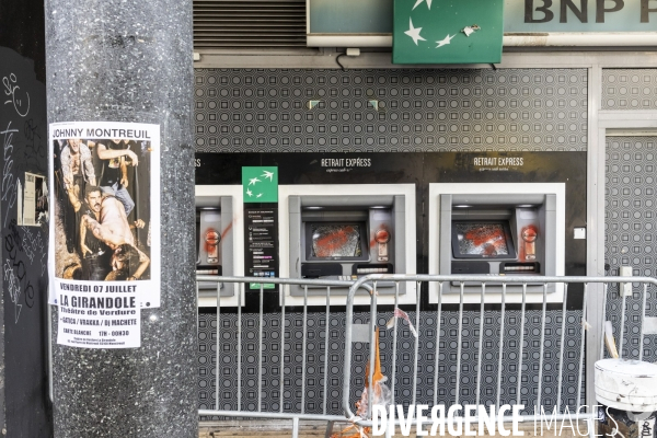 Magasins devalises a Montreuil