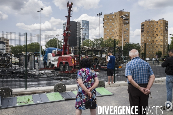 Consequence des violences d une 3eme nuit d emeutes  la gare routiere d  aubervilliers.