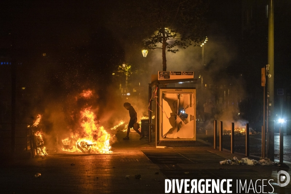 Nuit d émeutes à Marseille