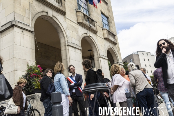 Rassemblement devant la mairie de Montreuil contre les violences urbaines