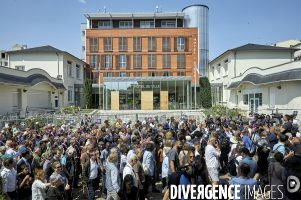 Rassemblement citoyen à  L Haÿ-Les-Roses