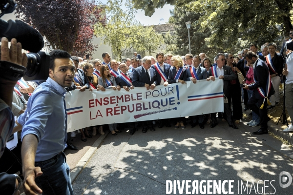 Rassemblement citoyen à  L Haÿ-Les-Roses