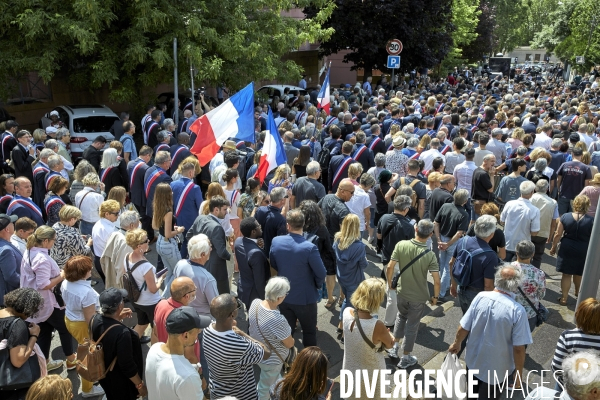 Rassemblement citoyen à  L Haÿ-Les-Roses