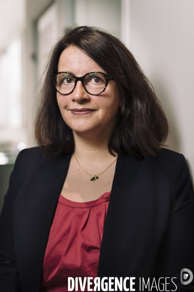 Portrait de cécile duflot, directrice générale de l ong oxfam france.