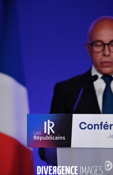 Conference de presse d Éric Ciotti d Olivier Marleix et de Bruno Retailleau 