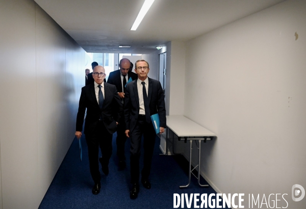 Conference de presse d Éric Ciotti d Olivier Marleix et de Bruno Retailleau 