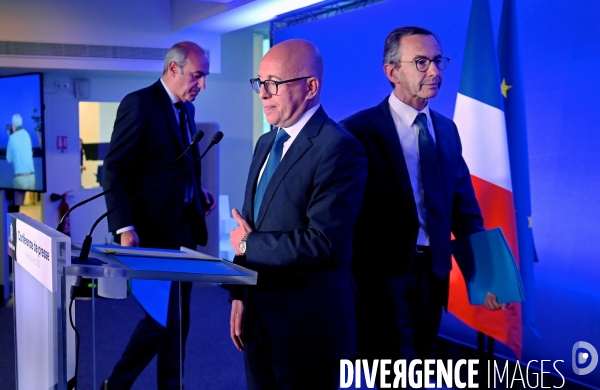 Conference de presse d Éric Ciotti d Olivier Marleix et de Bruno Retailleau 