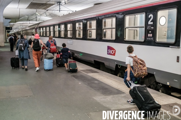 Train de nuit entre Paris et Lourdes