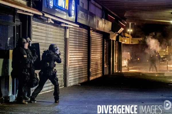 Nuit d emeute à Vaulx-en-Velin et Lyon après la mort de Nahel.