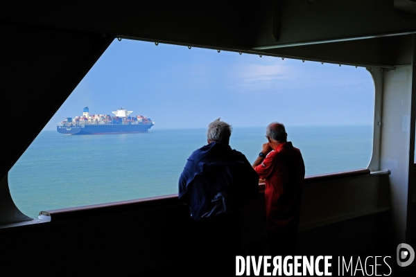 Croisiére inaugurale du Renaissance, paquebot de l armateur français CFC