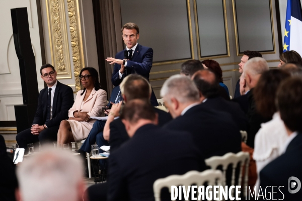 Les maires reçus a l elysee