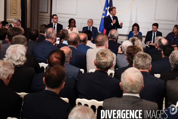 Les maires reçus a l elysee