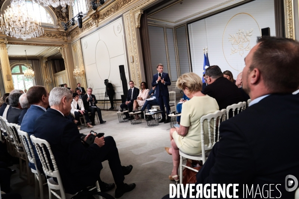 Les maires reçus a l elysee