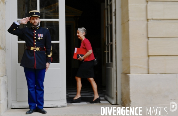 Elisabeth Borne reçoit les Organisations syndicales 