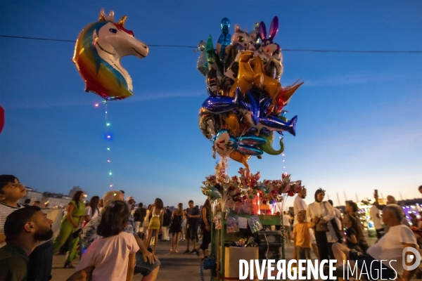 Feux d artifices du 14 juillet à Marseille