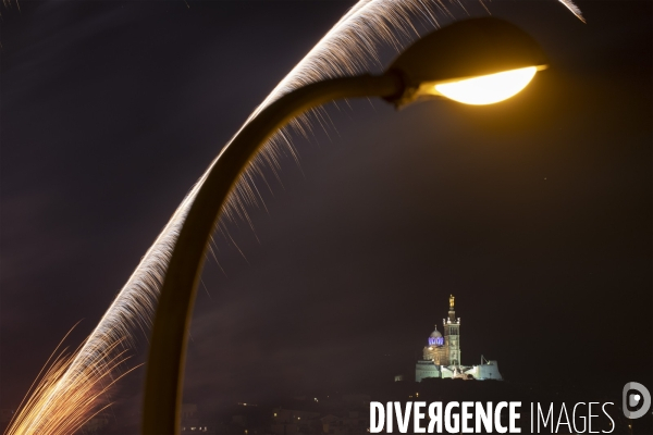 Feux d artifices du 14 juillet à Marseille