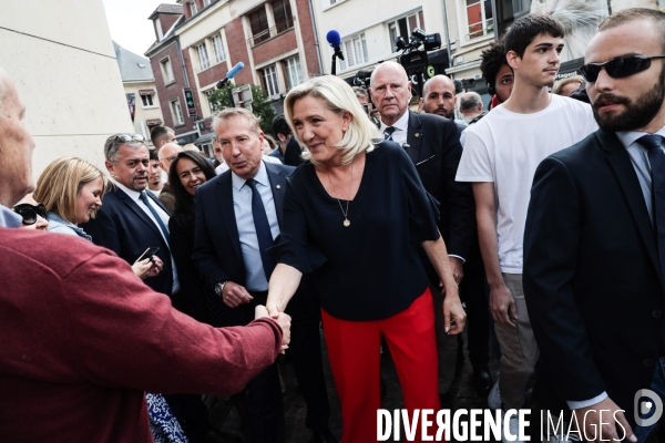 Marine le pen a beauvais
