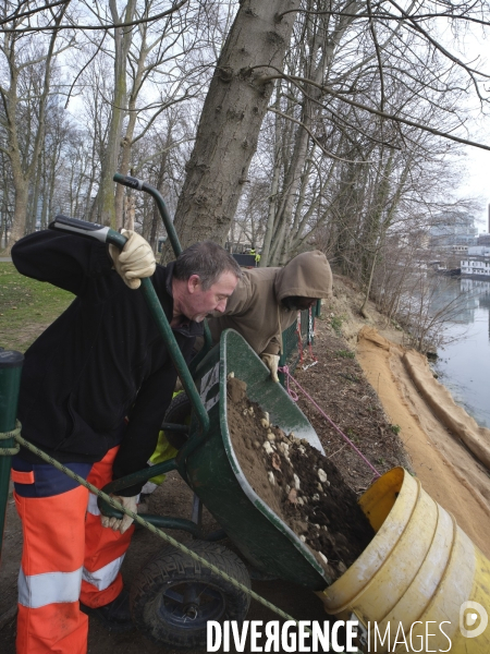Chantier d améngement urbain et d  insertion ouvert aux personnes en difficultés