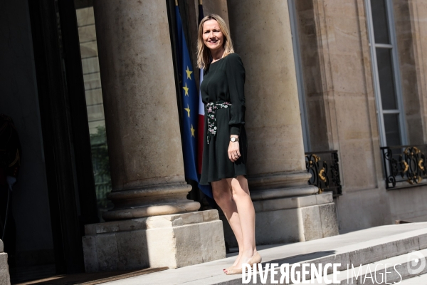 Conseil des ministres du nouveau gouvernement borne