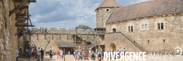 Guedelon: la construction d un chateau fort