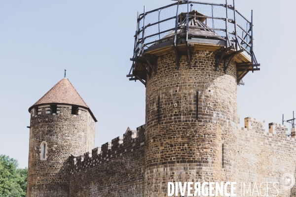 Guedelon: la construction d un chateau fort