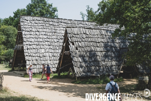 Guedelon: la construction d un chateau fort