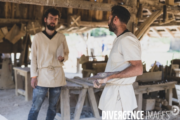 Guedelon: la construction d un chateau fort