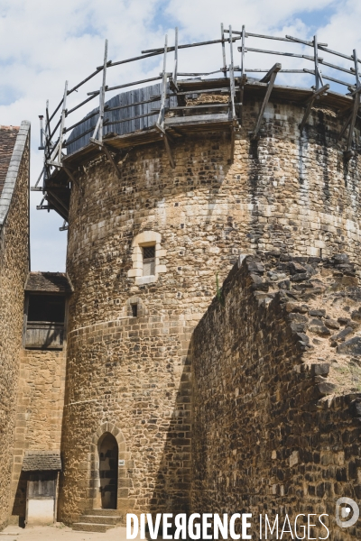 Guedelon: la construction d un chateau fort