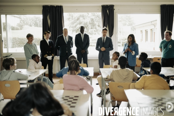 Déplacement de Gabriel Attal, colos apprenantes