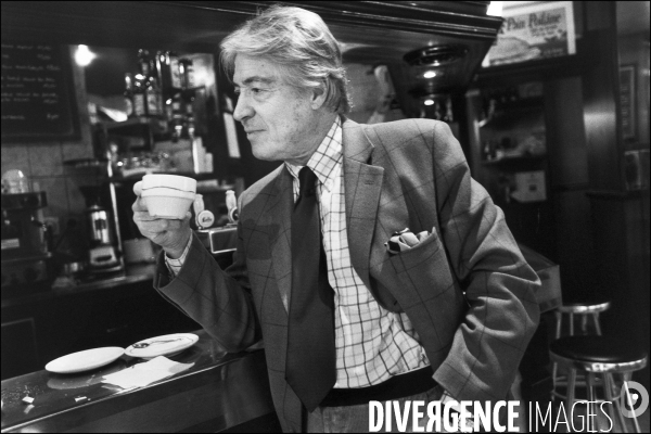 Pierre Cornette de Saint Cyr - Commissaire priseur ( 2004 )