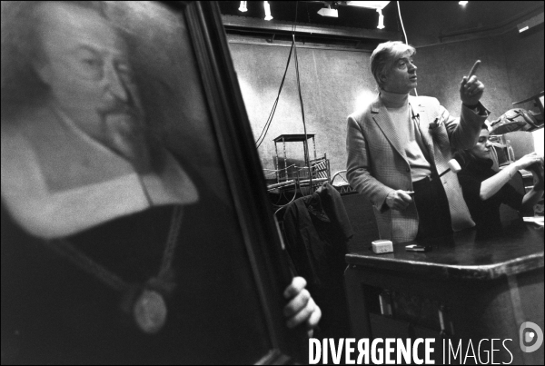 Pierre Cornette de Saint Cyr - Commissaire priseur ( 2004 )