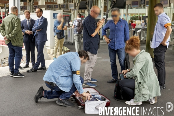 Thomas CAZENAVE et Clément BEAUNE gare de Lyon