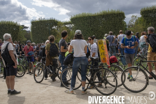 NO BASSARAN - Convoi de l eau à Paris 