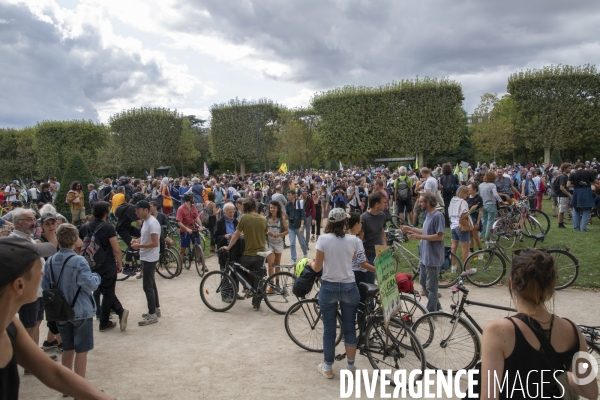 NO BASSARAN - Convoi de l eau à Paris 