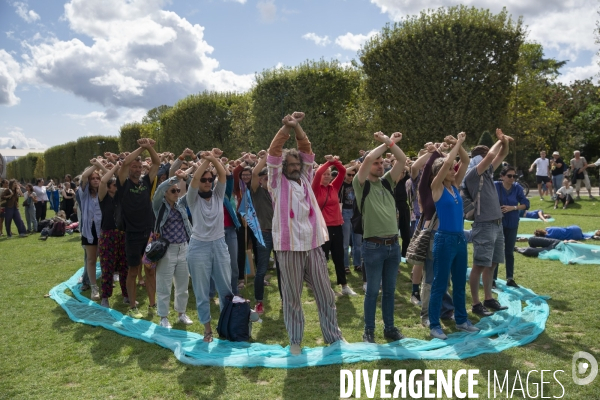 NO BASSARAN - Convoi de l eau à Paris 