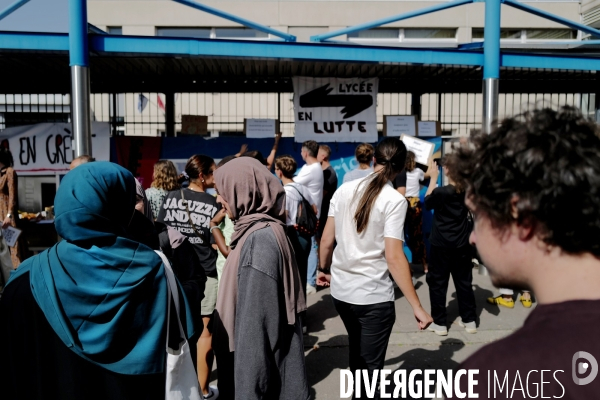 Interdiction de l Abaya et manque de moyens : le lycée Utrillo de Stains en grève
