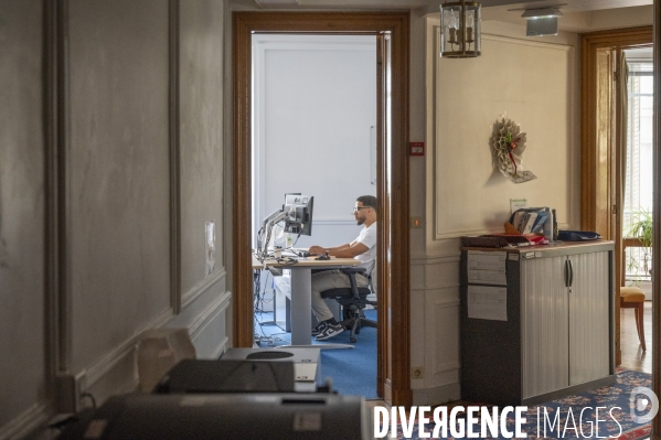 Dans les bureaux du service de cotation de la Banque de France (pour une partie de Paris), place de la Bastille à Paris