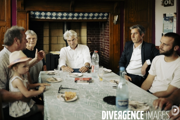 Déplacement de François Ruffin en Normandie.