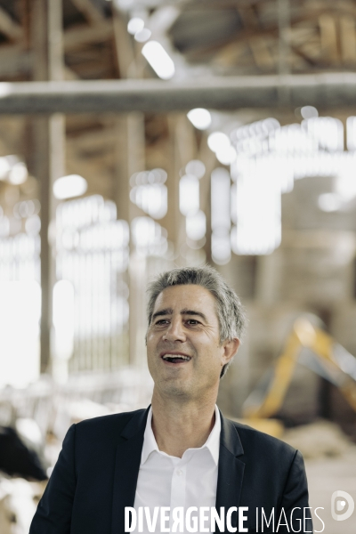 Déplacement de François Ruffin en Normandie.