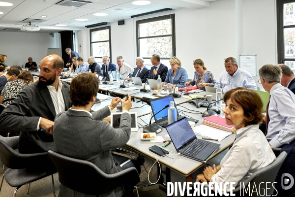 Négociation sur la convention triennale d assurance-chômage 2024-2027