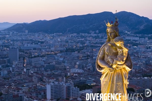 Vue aérienne de Marseille