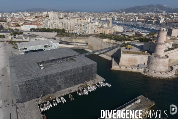 Vue aérienne de Marseille