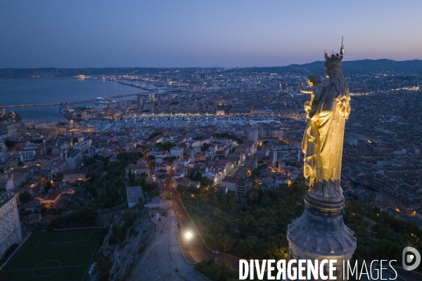 Vue aérienne de Marseille