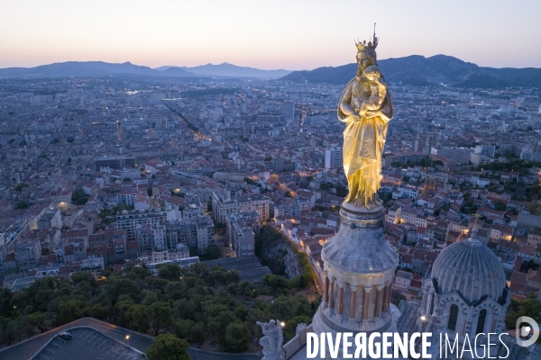 Vue aérienne de Marseille