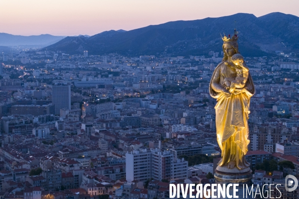 Vue aérienne de Marseille