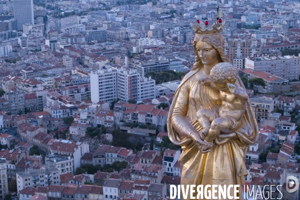 Vue aérienne de Marseille